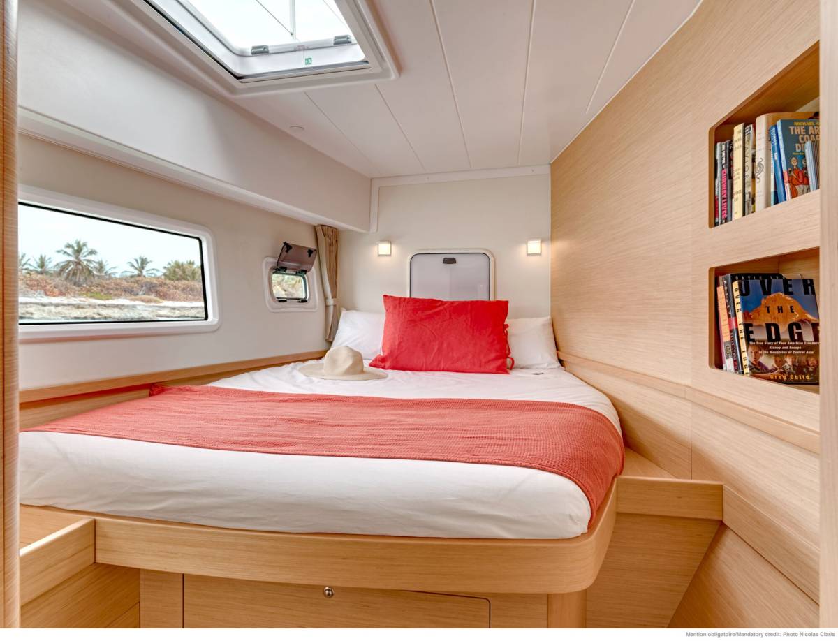 Lagoon 42, Amfitrite | Yacht Charter Croatia