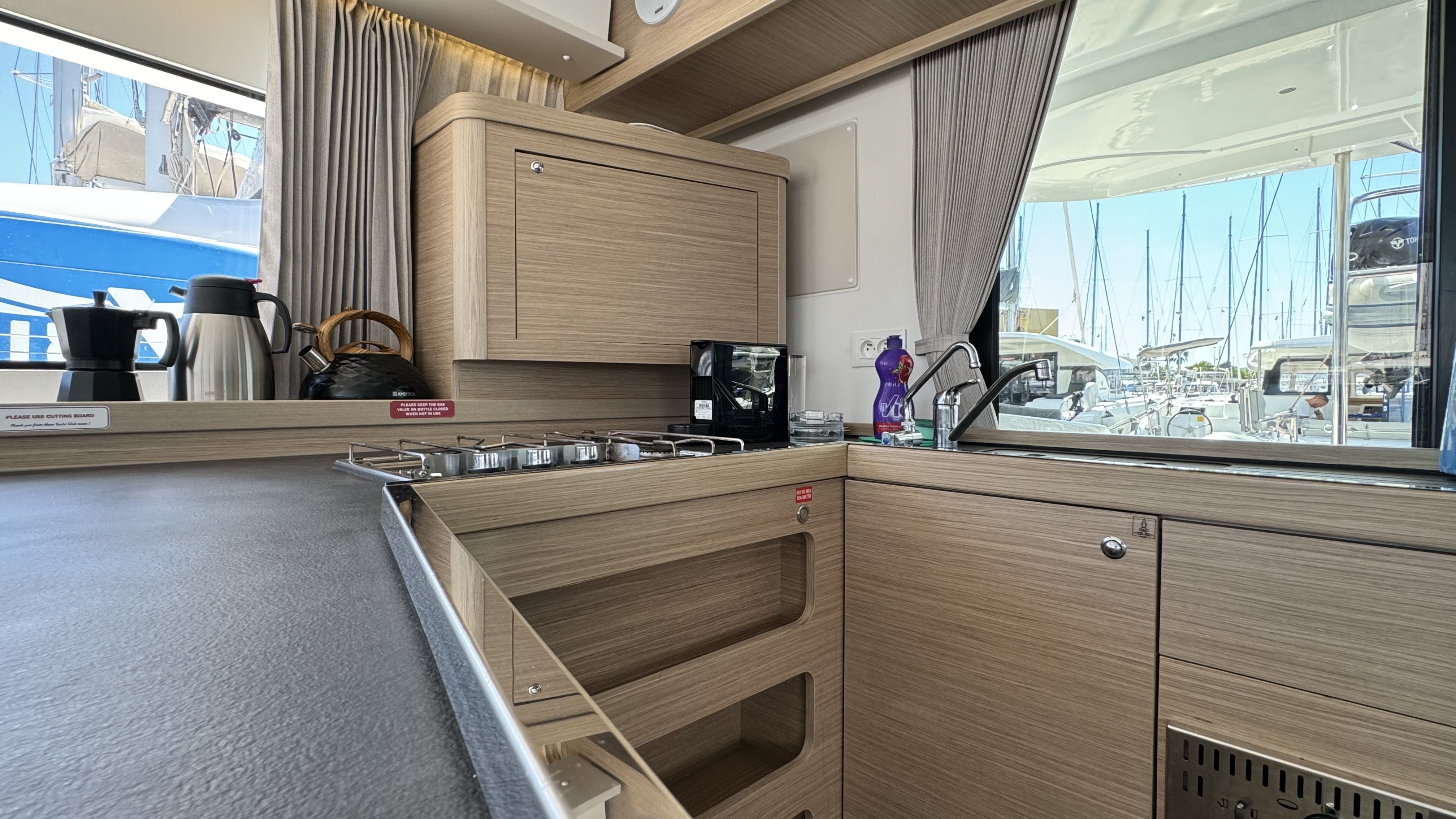Lagoon 42, Skylight | Yacht Charter Croatia