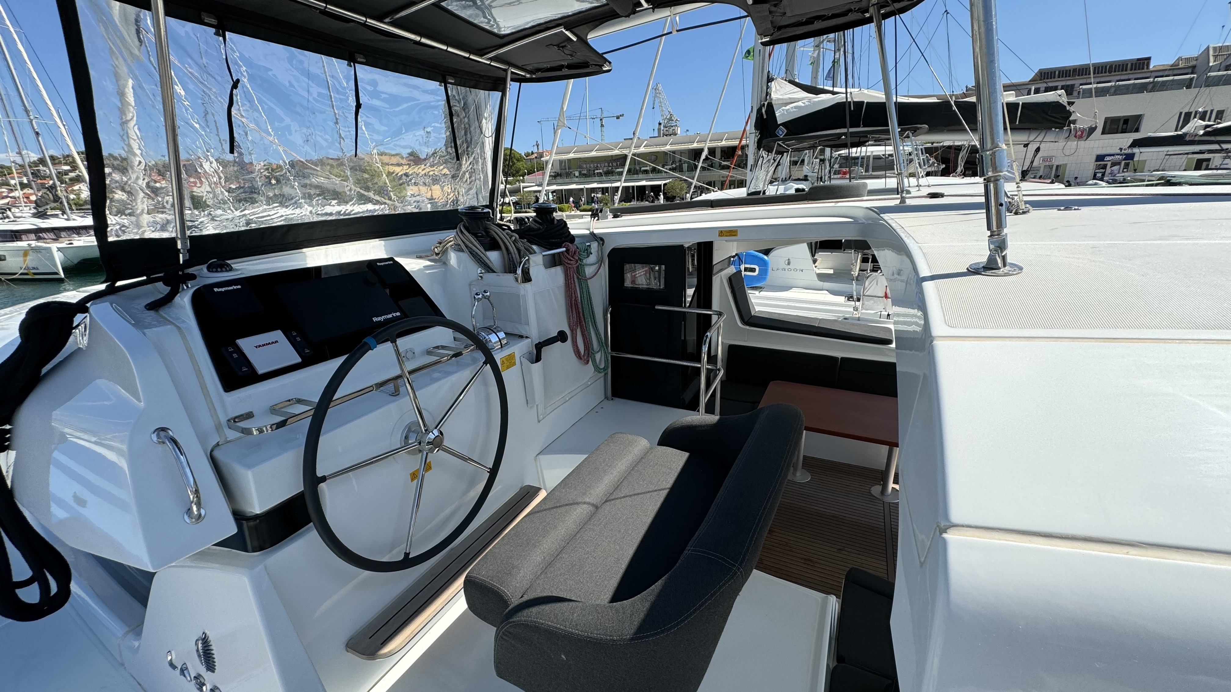 Lagoon 42, Skylight | Yacht Charter Croatia