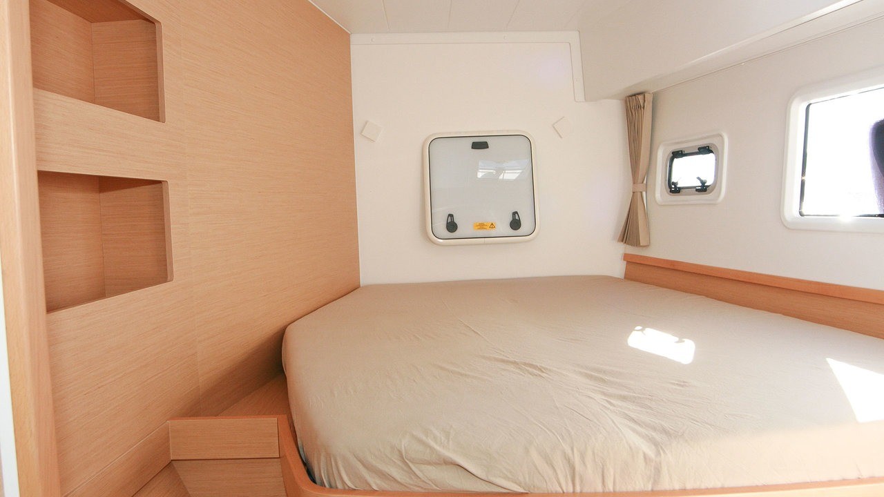 Lagoon 42, Moonlight | Yacht Charter Croatia