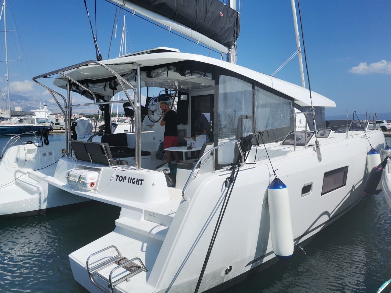 Lagoon 42, Top Light | Yacht Charter Croatia
