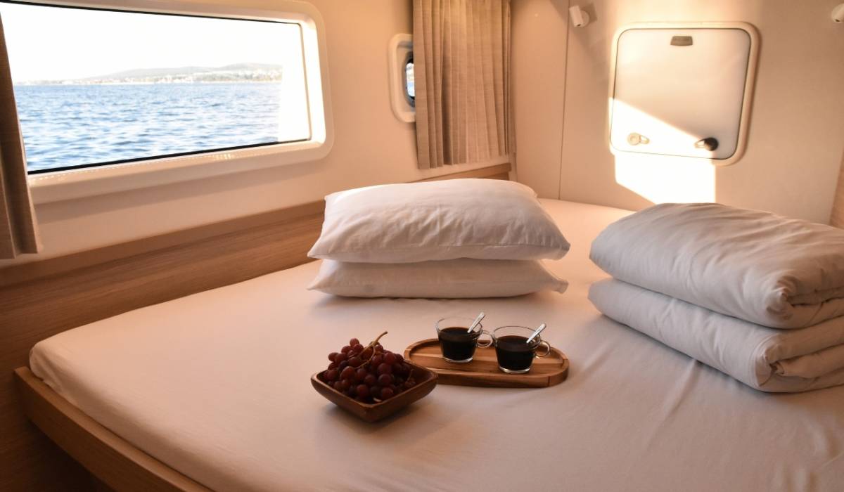 Lagoon 42, Mahi Mahi | Yacht Charter Croatia