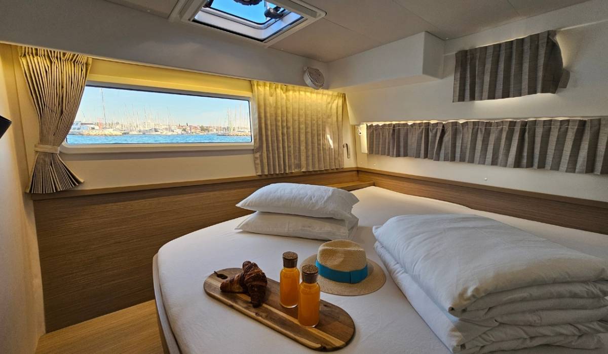 Lagoon 42, Mahi Mahi | Yacht Charter Croatia
