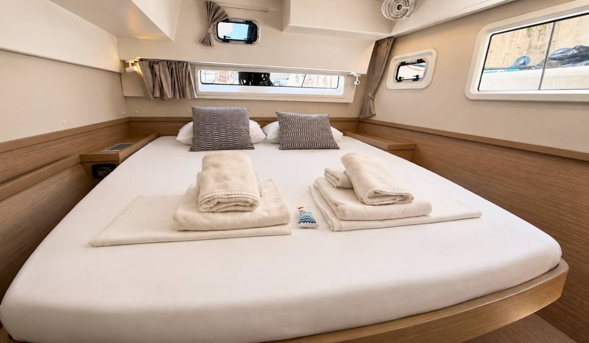 Lagoon 42, Mahi Mahi | Yacht Charter Croatia