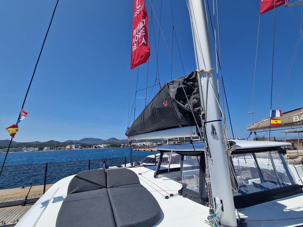 Lagoon 42, Best Elli | Yacht Charter Croatia