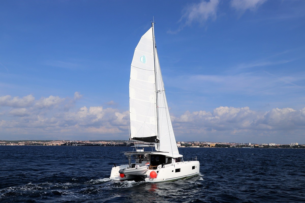 Lagoon 42, Da Vinci | Yacht Charter Croatia
