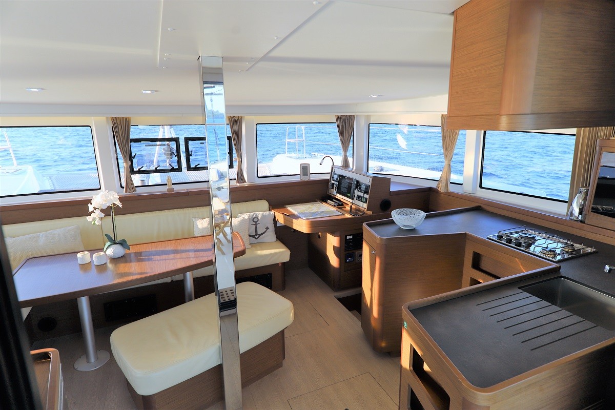 Lagoon 42, Da Vinci | Yacht Charter Croatia