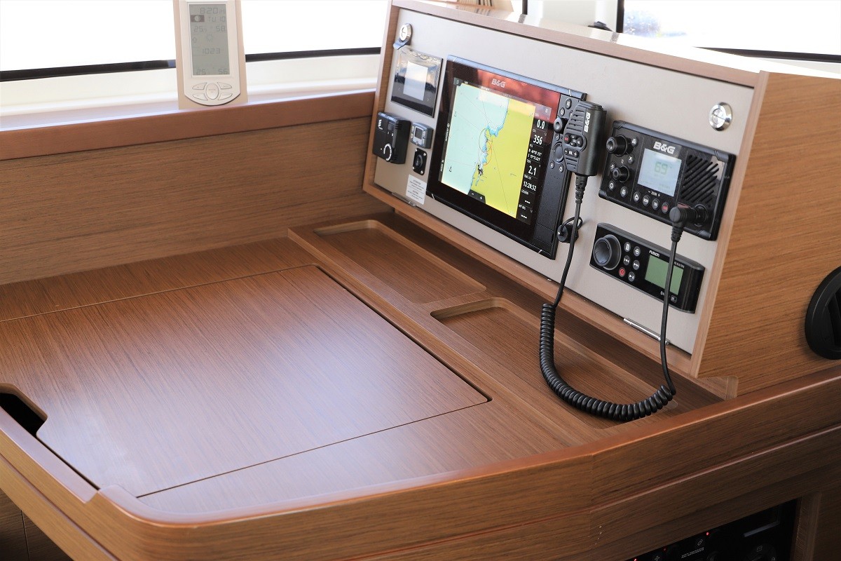 Lagoon 42, Da Vinci | Yacht Charter Croatia