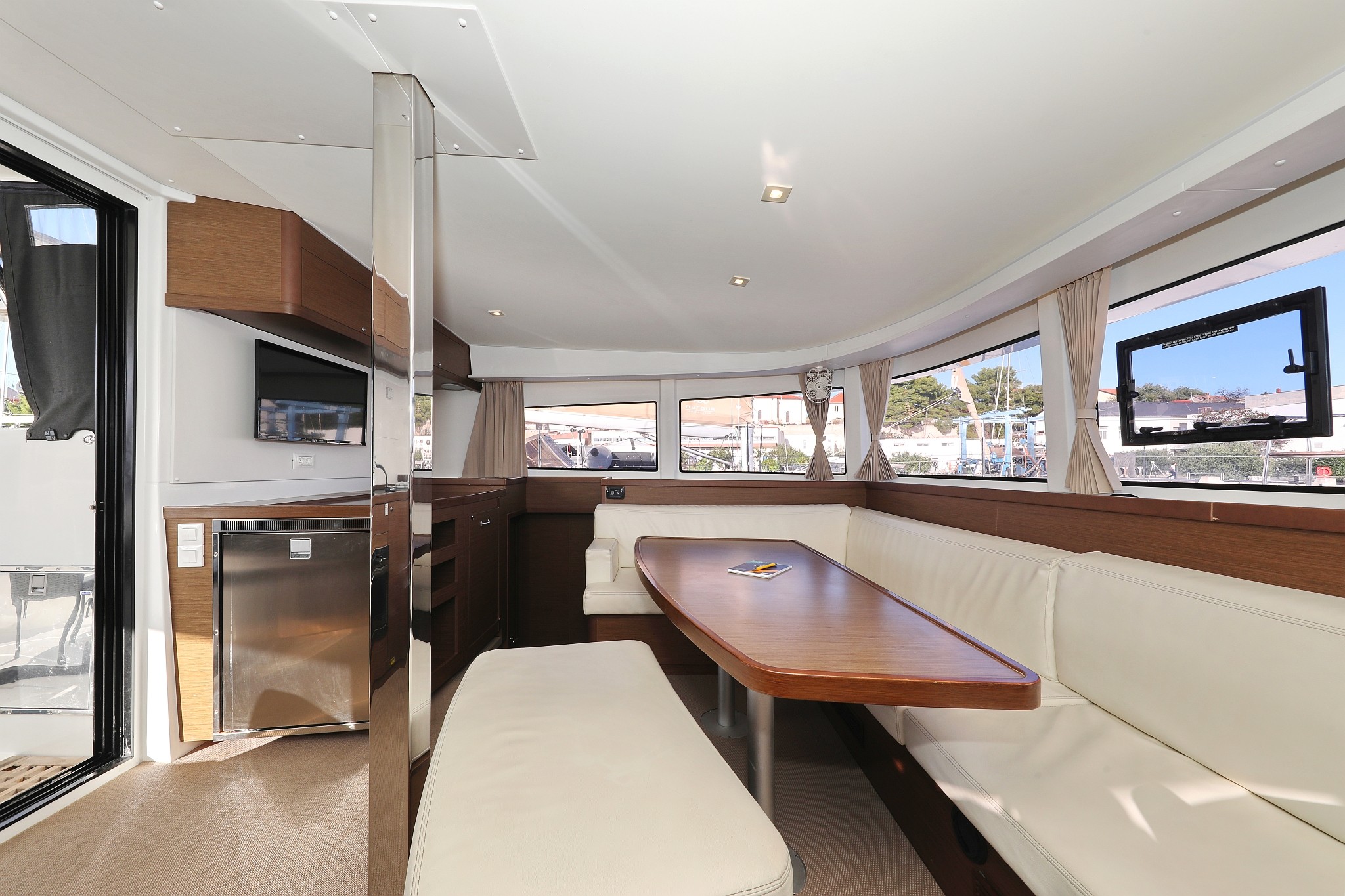 Lagoon 42, Sapphire | Yacht Charter Croatia