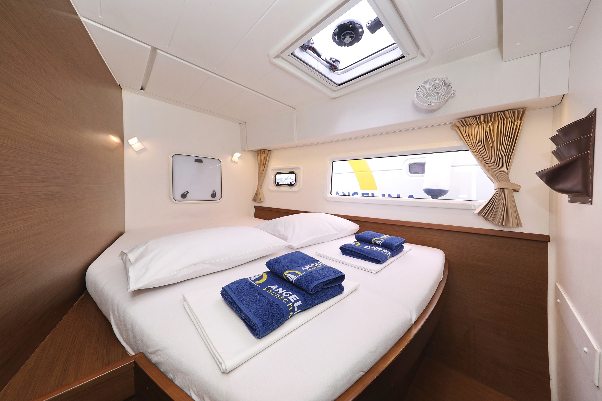 Lagoon 42, Sapphire | Yacht Charter Croatia