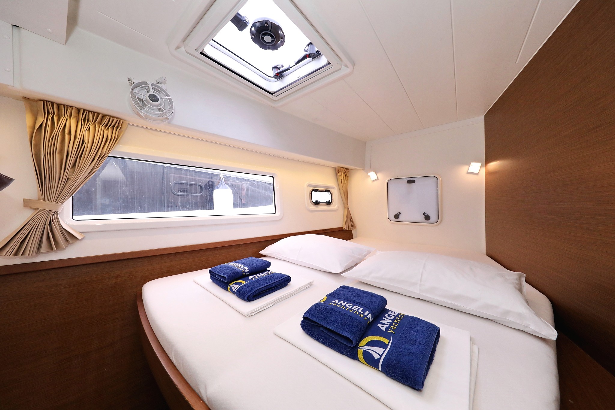 Lagoon 42, Sapphire | Yacht Charter Croatia