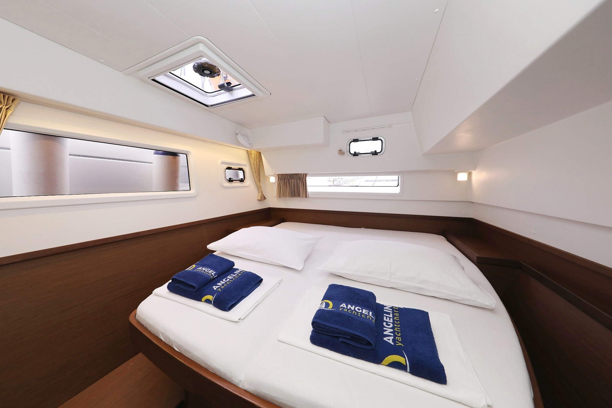 Lagoon 42, Sapphire | Yacht Charter Croatia