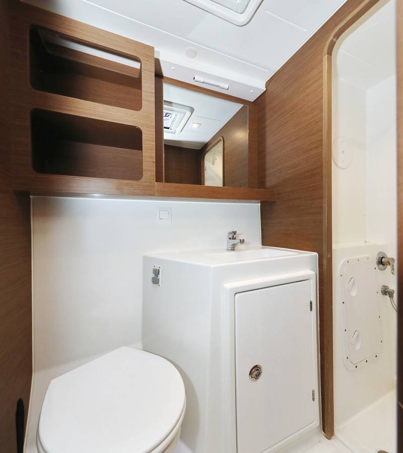 Lagoon 42, Sapphire | Yachtcharter Kroatien