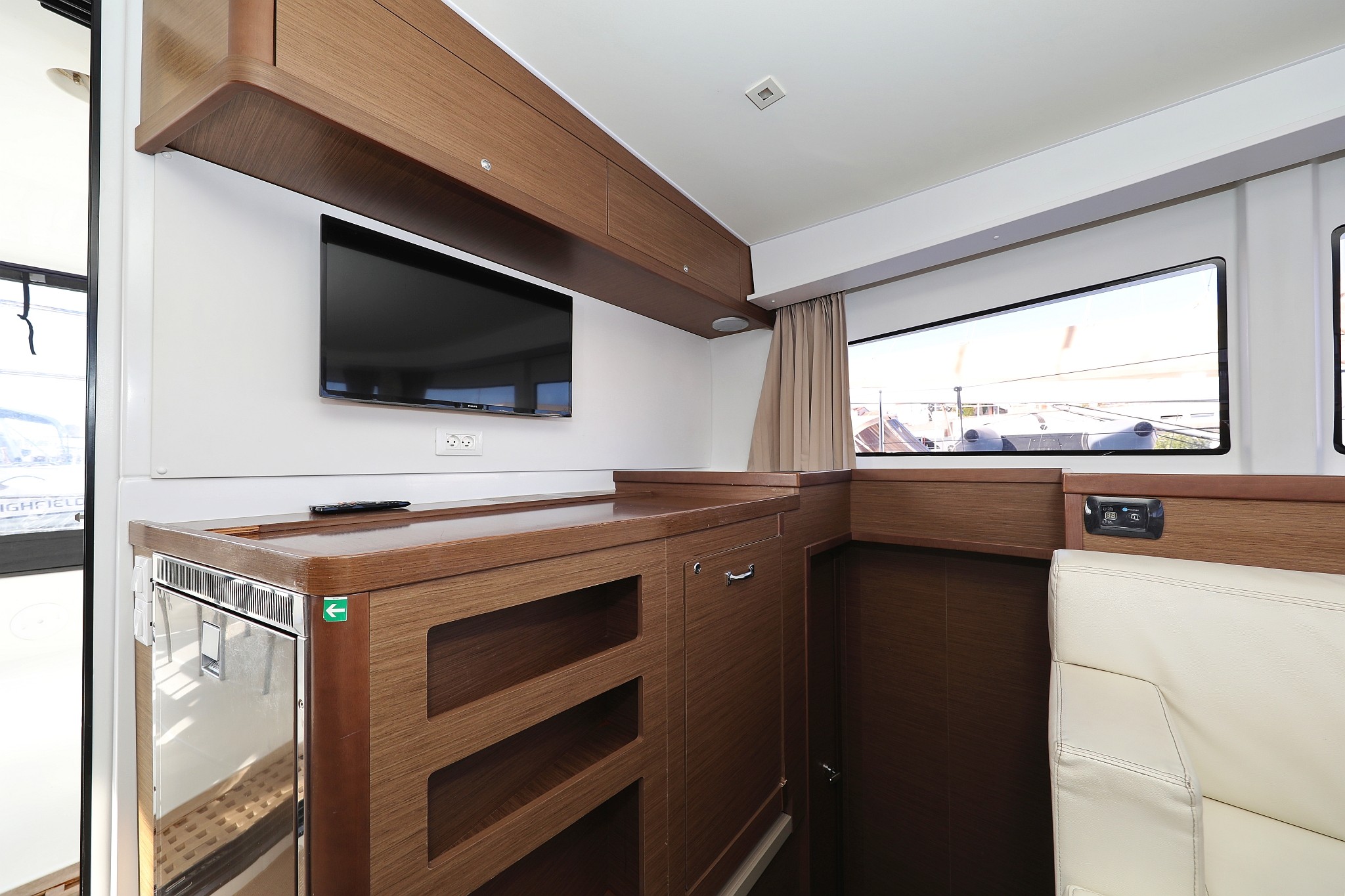 Lagoon 42, Sapphire | Yacht Charter Croatia