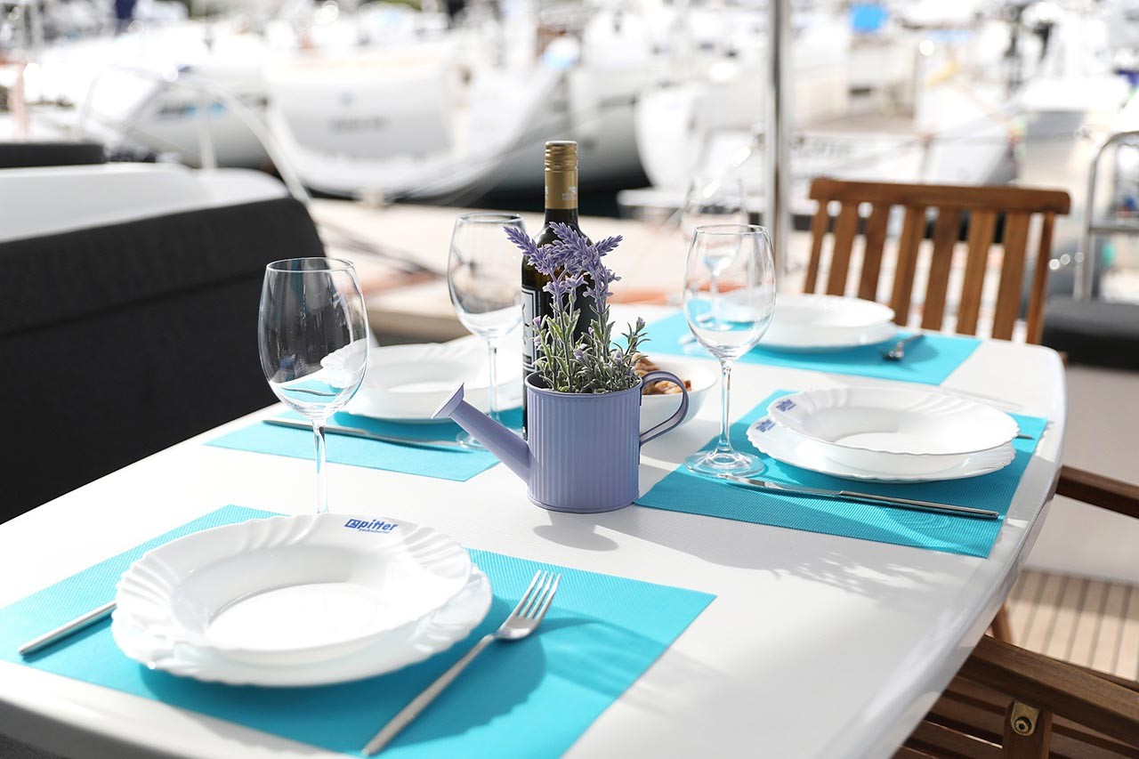 Lagoon 42, Adriana 2 | Yacht Charter Croatia