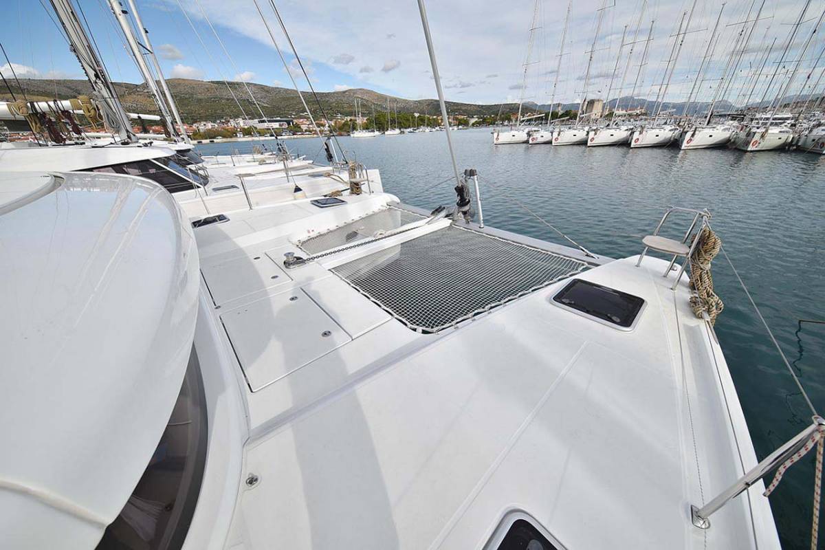 Lagoon 42, Adriana 2 | Yacht Charter Croatia