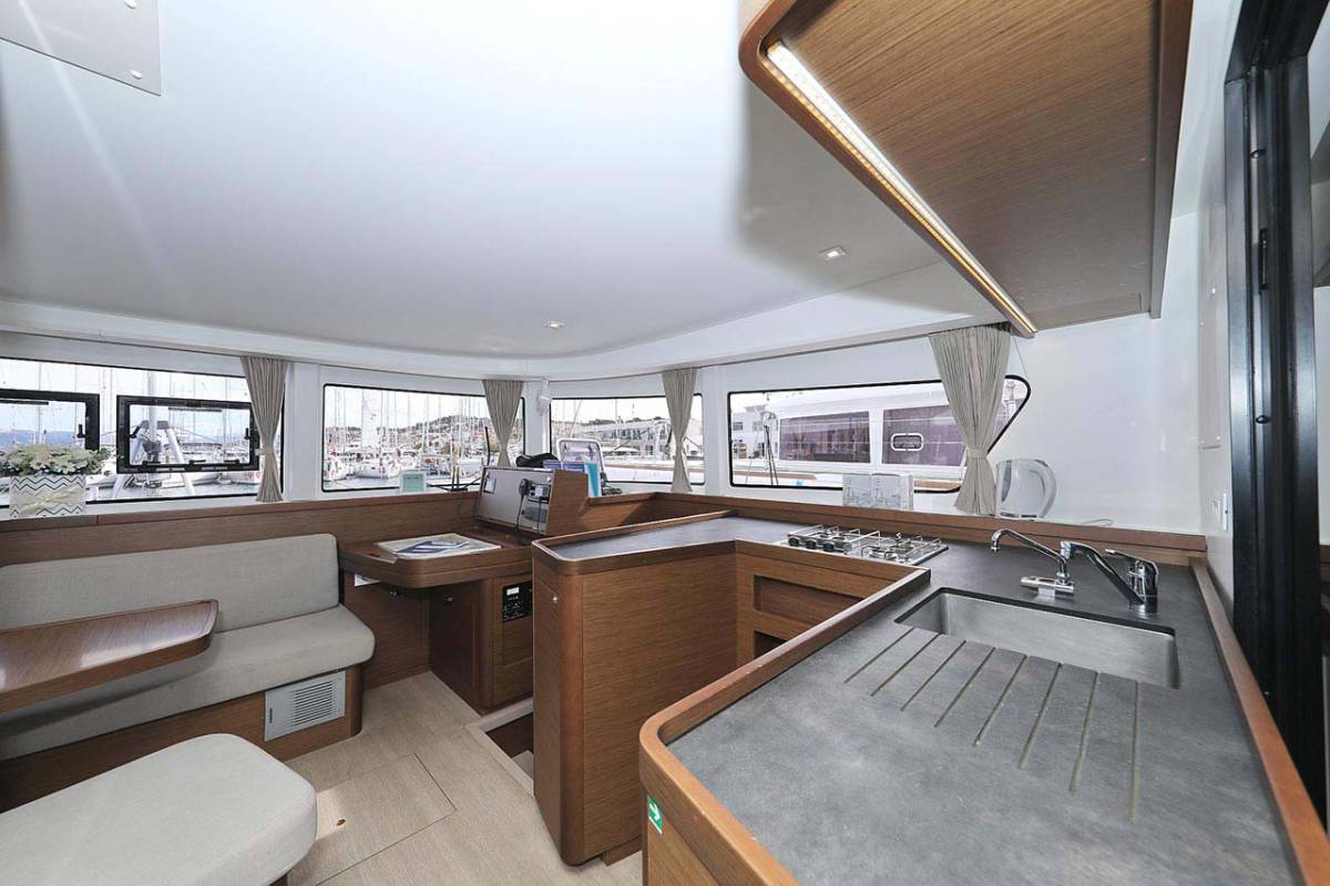Lagoon 42, Adriana 2 | Yacht Charter Croatia