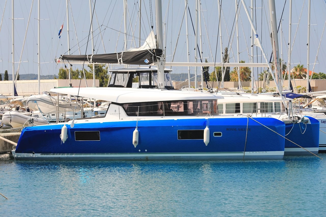 Lagoon 42, Royal Salute | Yacht Charter Croatia