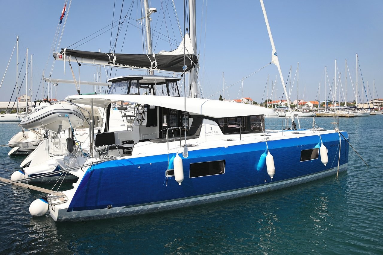 Lagoon 42, Royal Salute | Yacht Charter Croatia