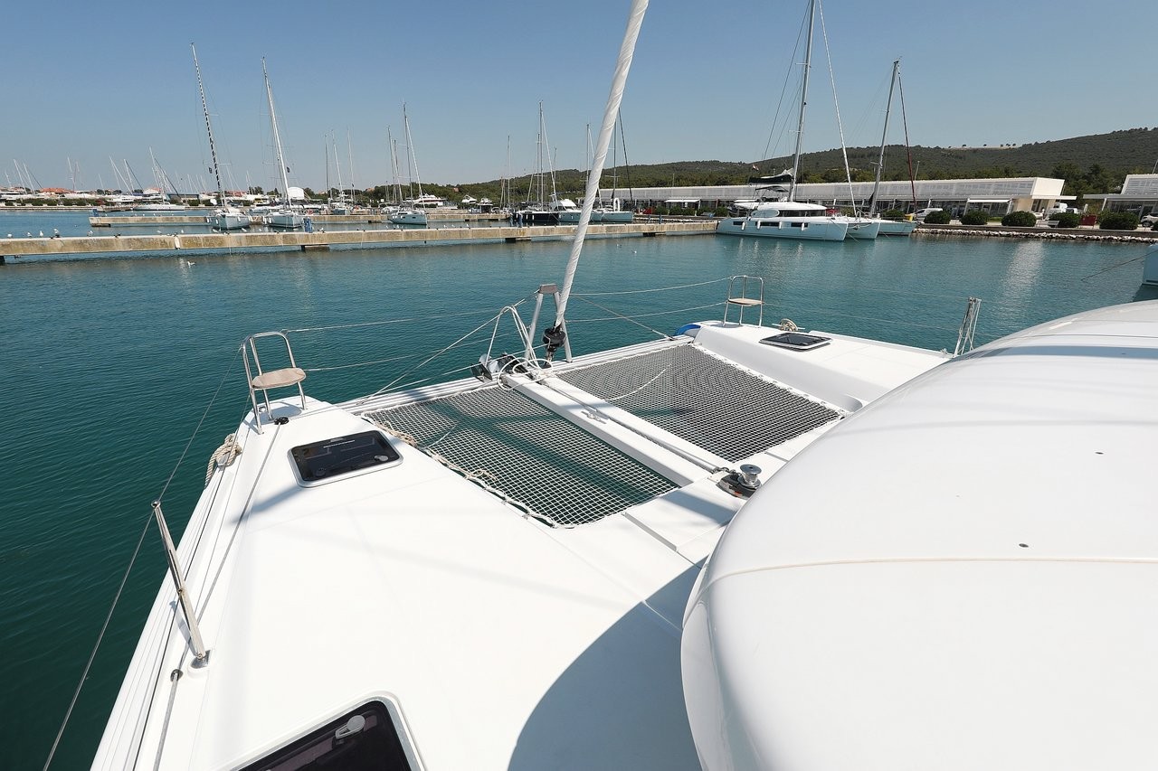Lagoon 42, Royal Salute | Yacht Charter Croatia