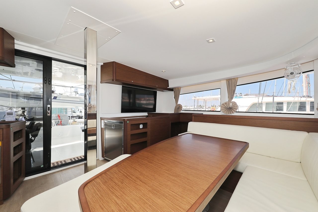 Lagoon 42, Royal Salute | Yacht Charter Croatia