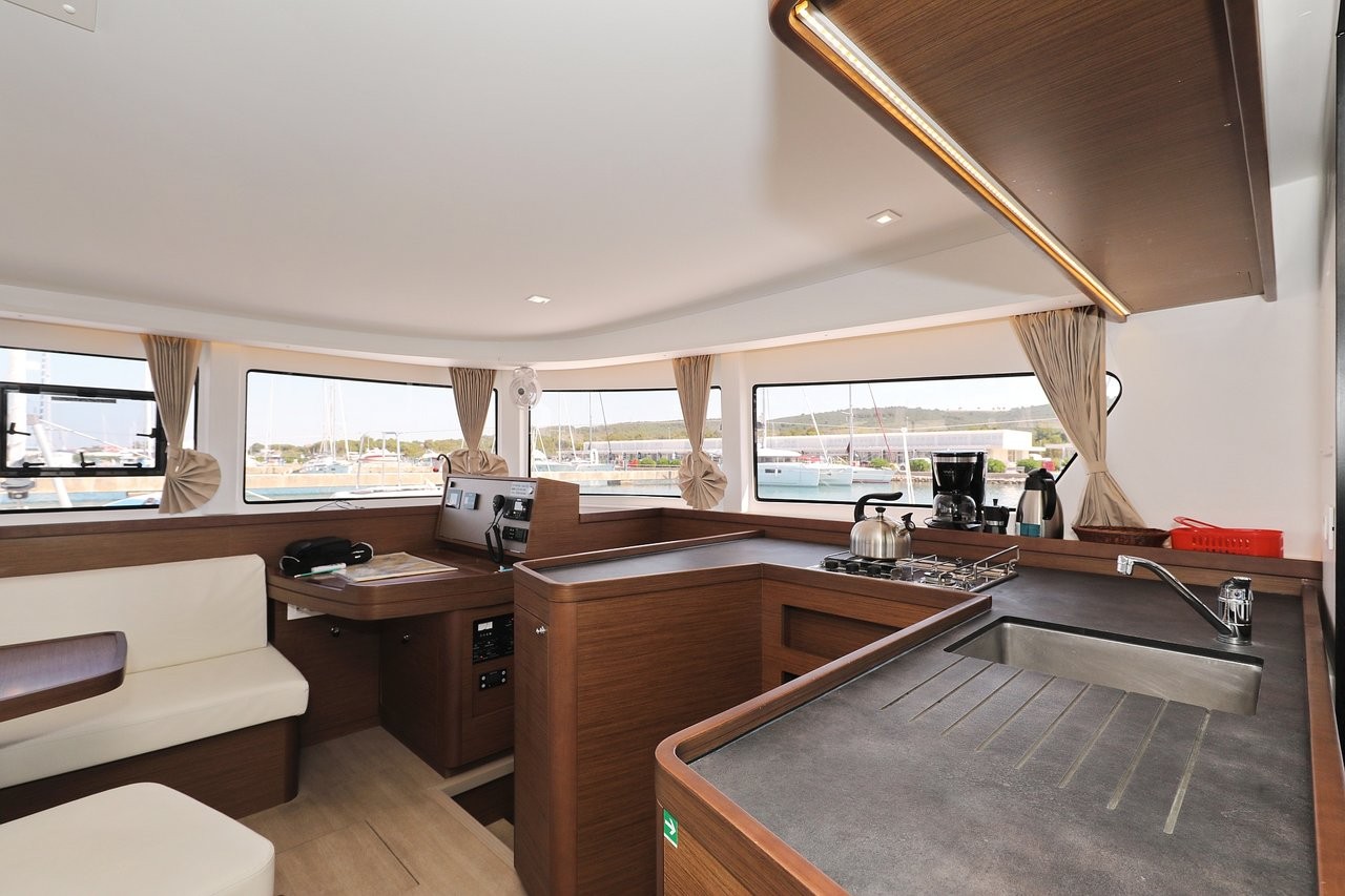 Lagoon 42, Royal Salute | Yacht Charter Croatia