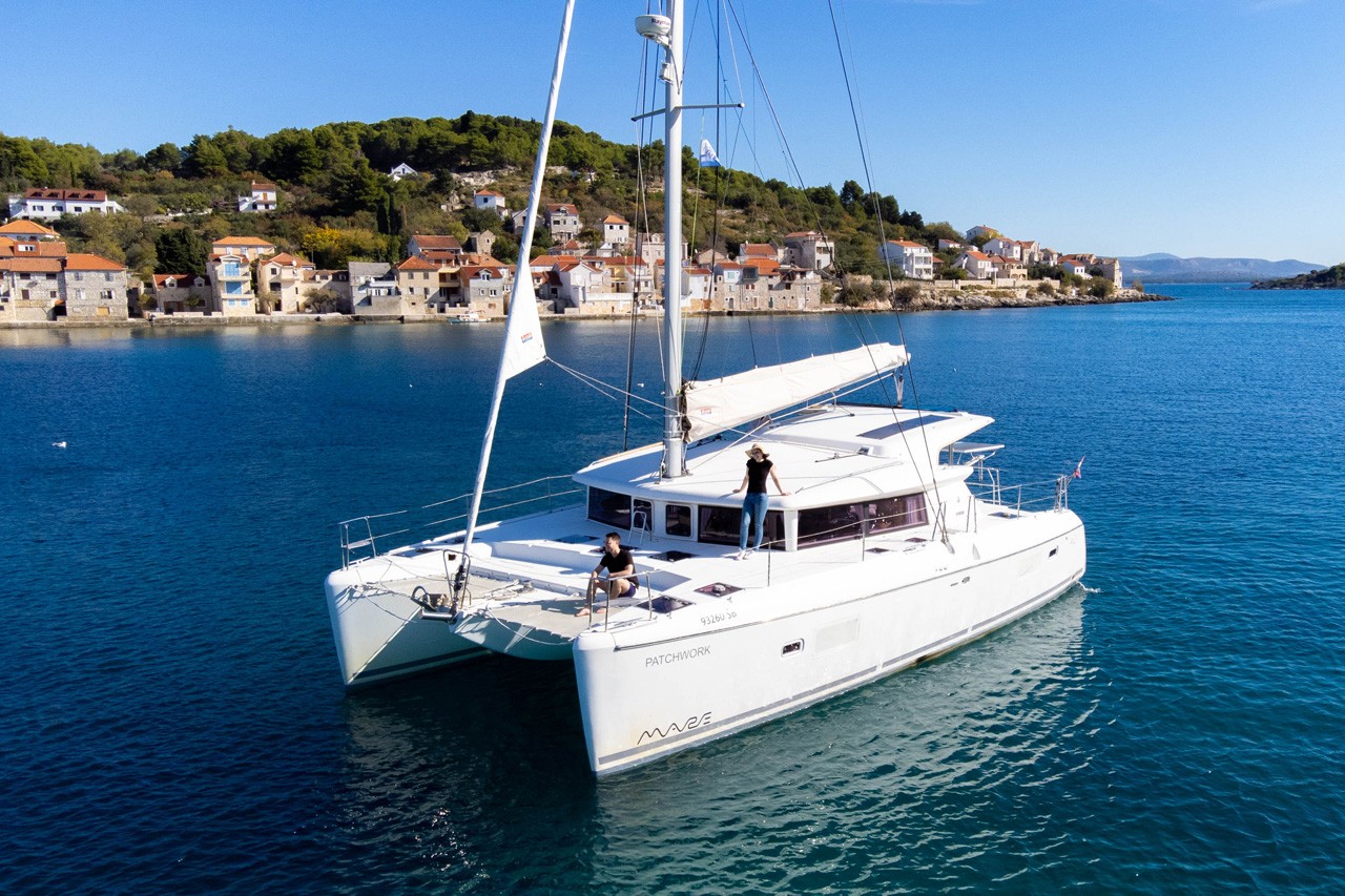 Lagoon 421, Patch Work | Yacht Charter Croatia