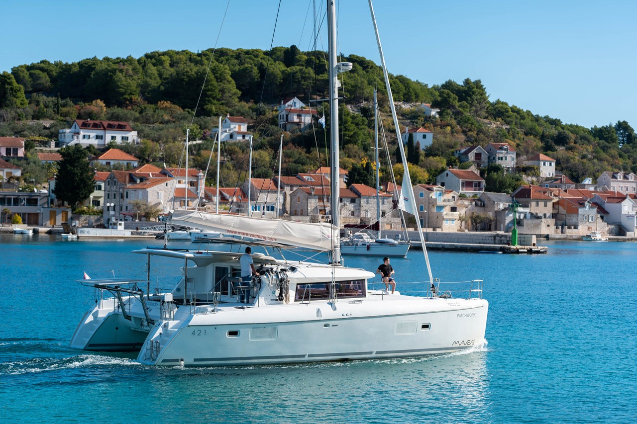 Lagoon 421, Patch Work | Yacht Charter Croatia