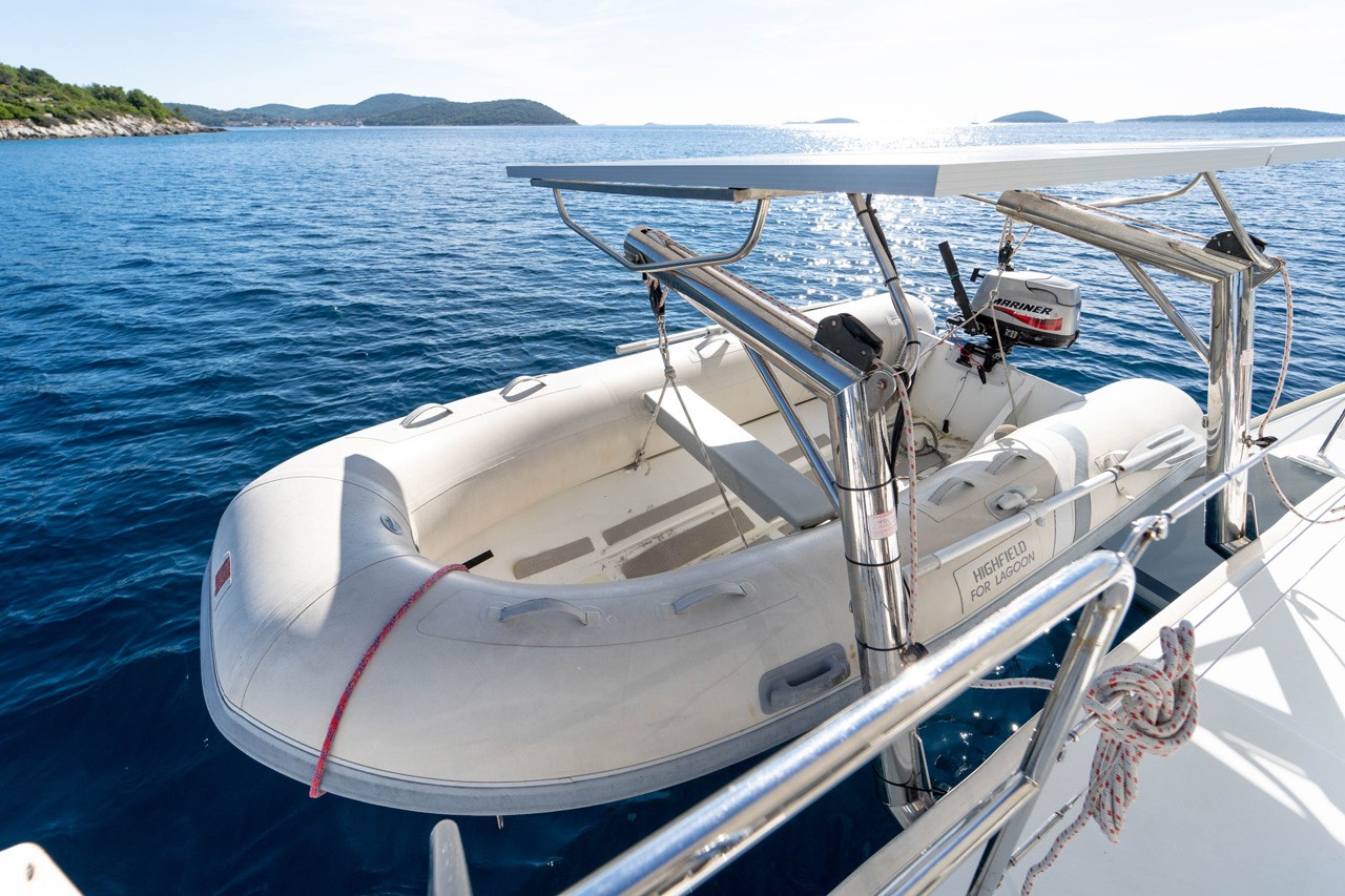 Lagoon 421, Patch Work | Yacht Charter Croatia