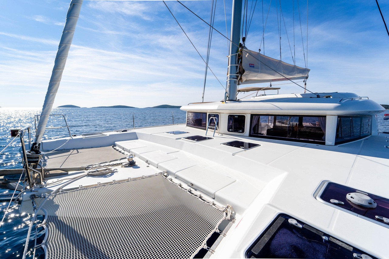 Lagoon 421, Patch Work | Yacht Charter Croatia