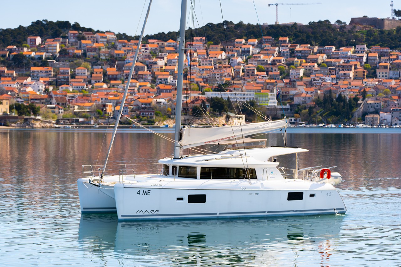 Lagoon 421 4 me | Catamaran Charter Croatia