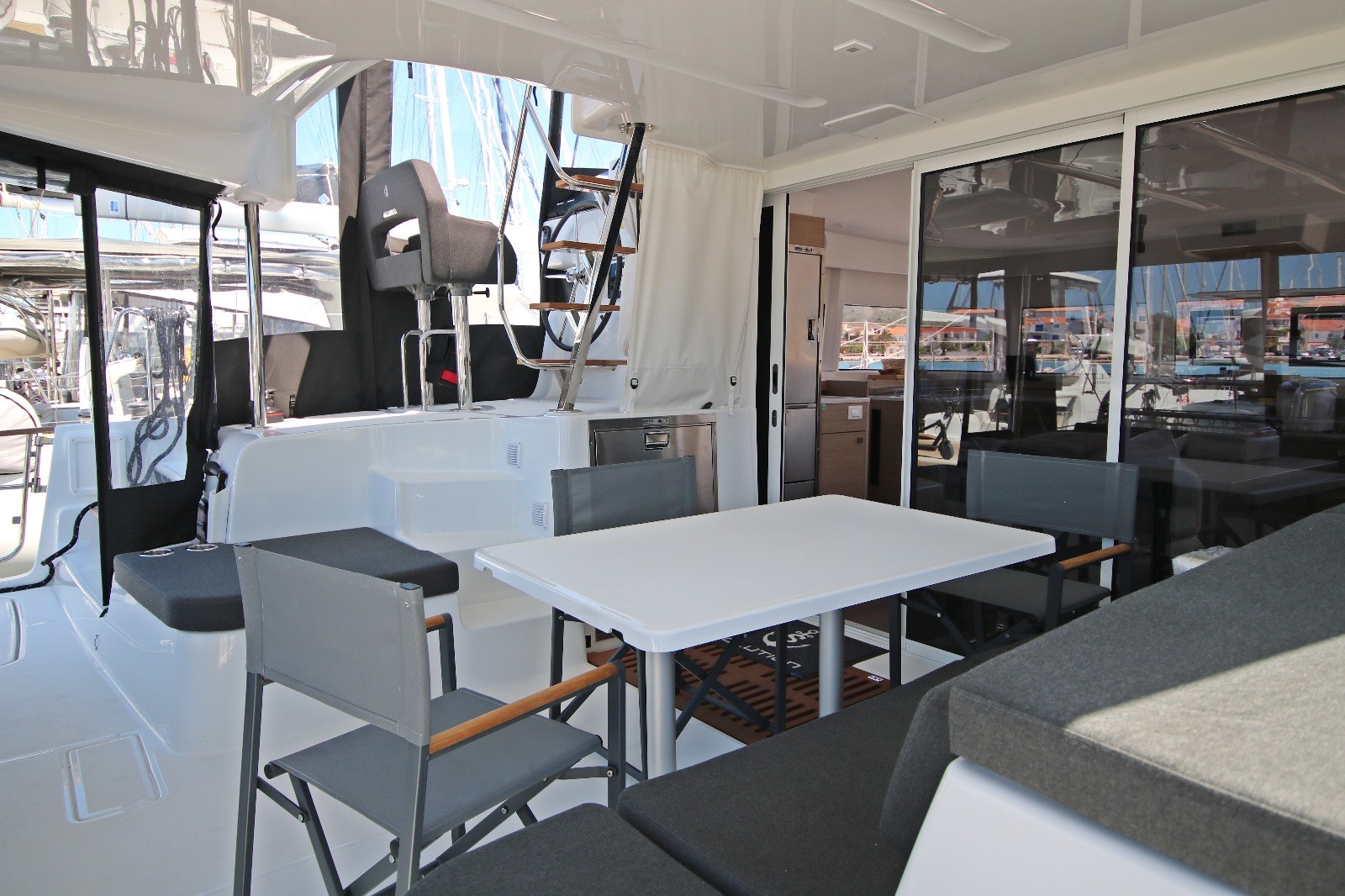 Lagoon 43, Solution | Yacht Charter Croatia