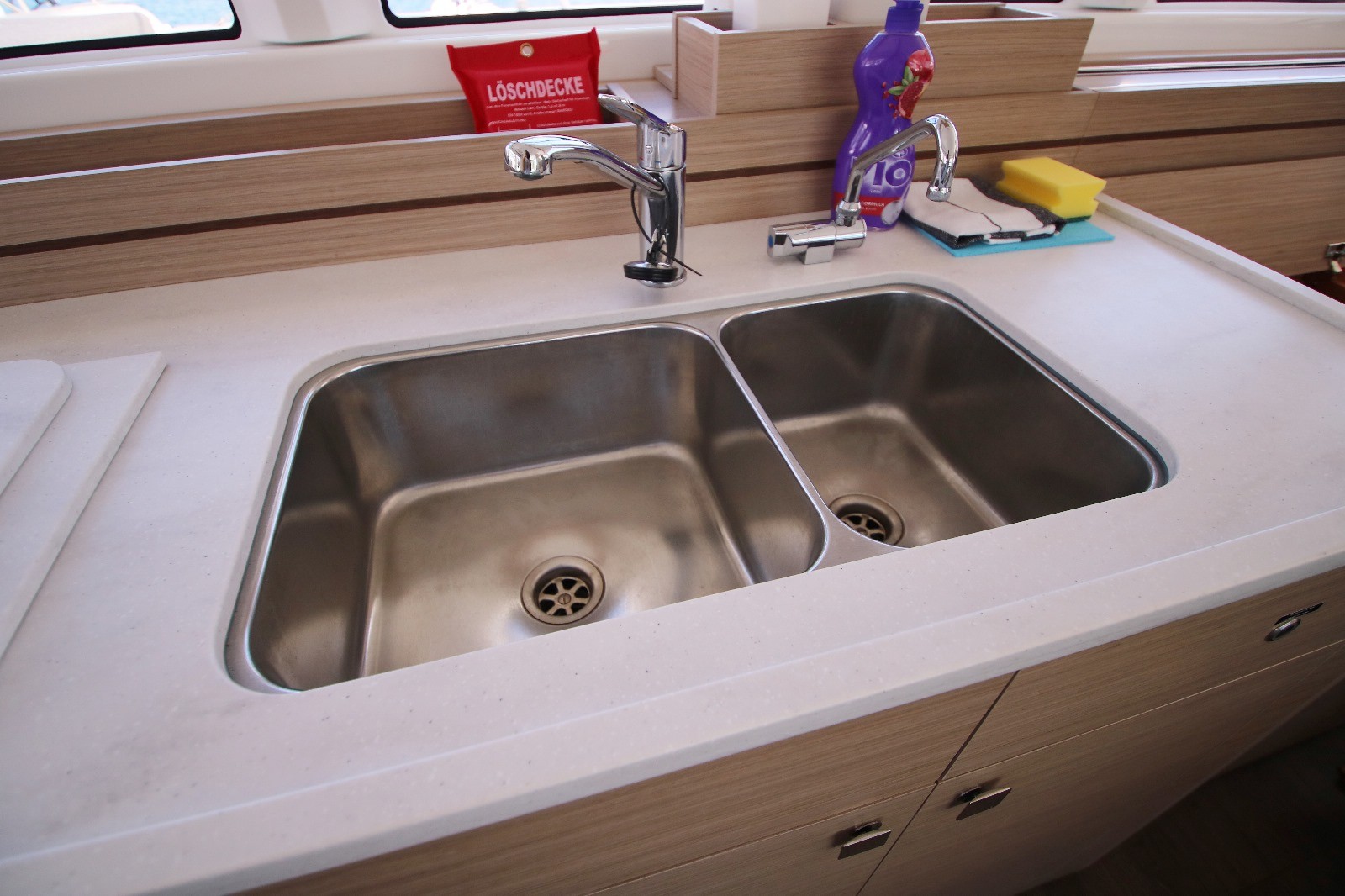 Lagoon 43, Solution | Yacht Charter Croatia