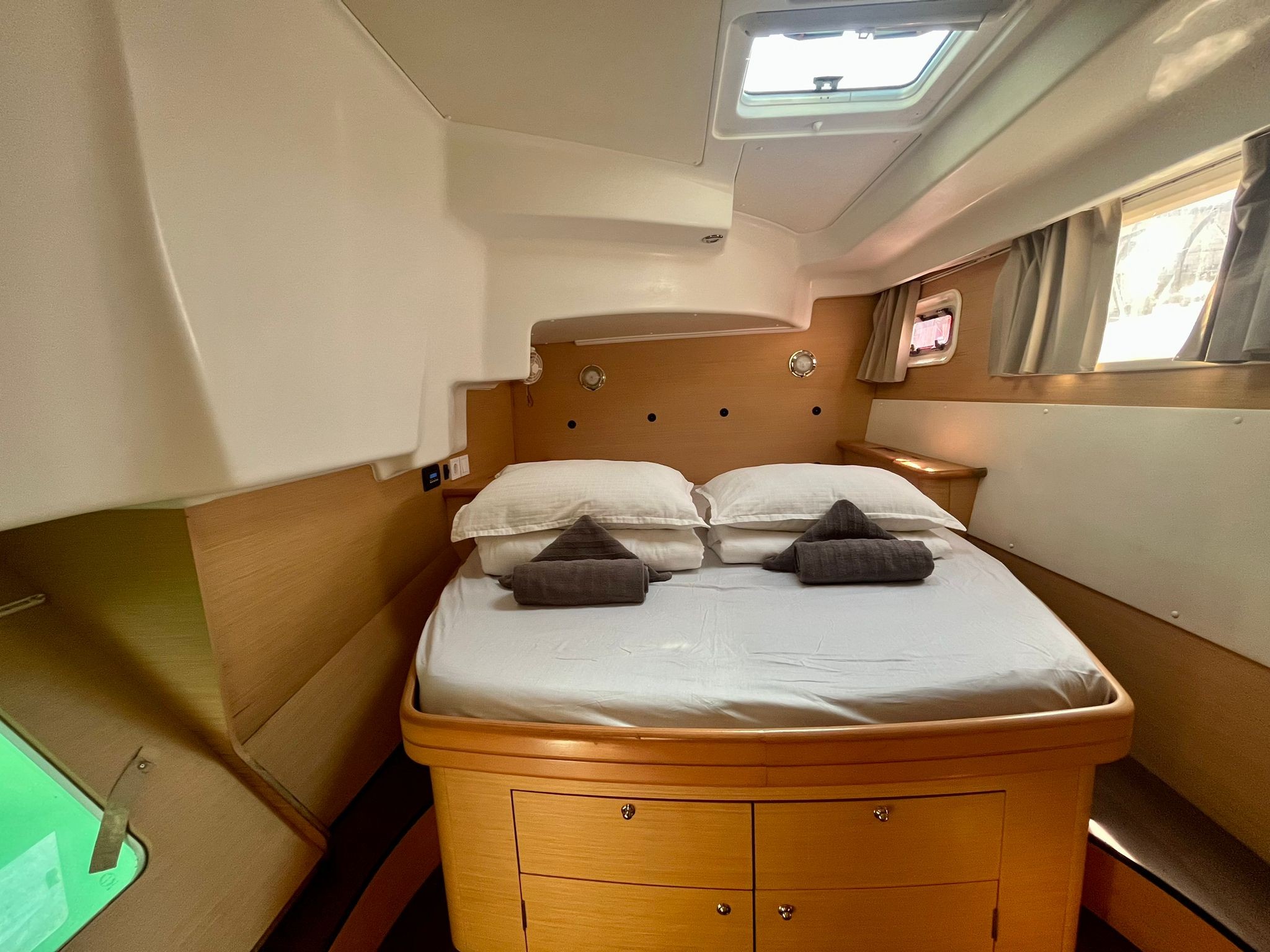 Lagoon 440, Celia | Yacht Charter Croatia