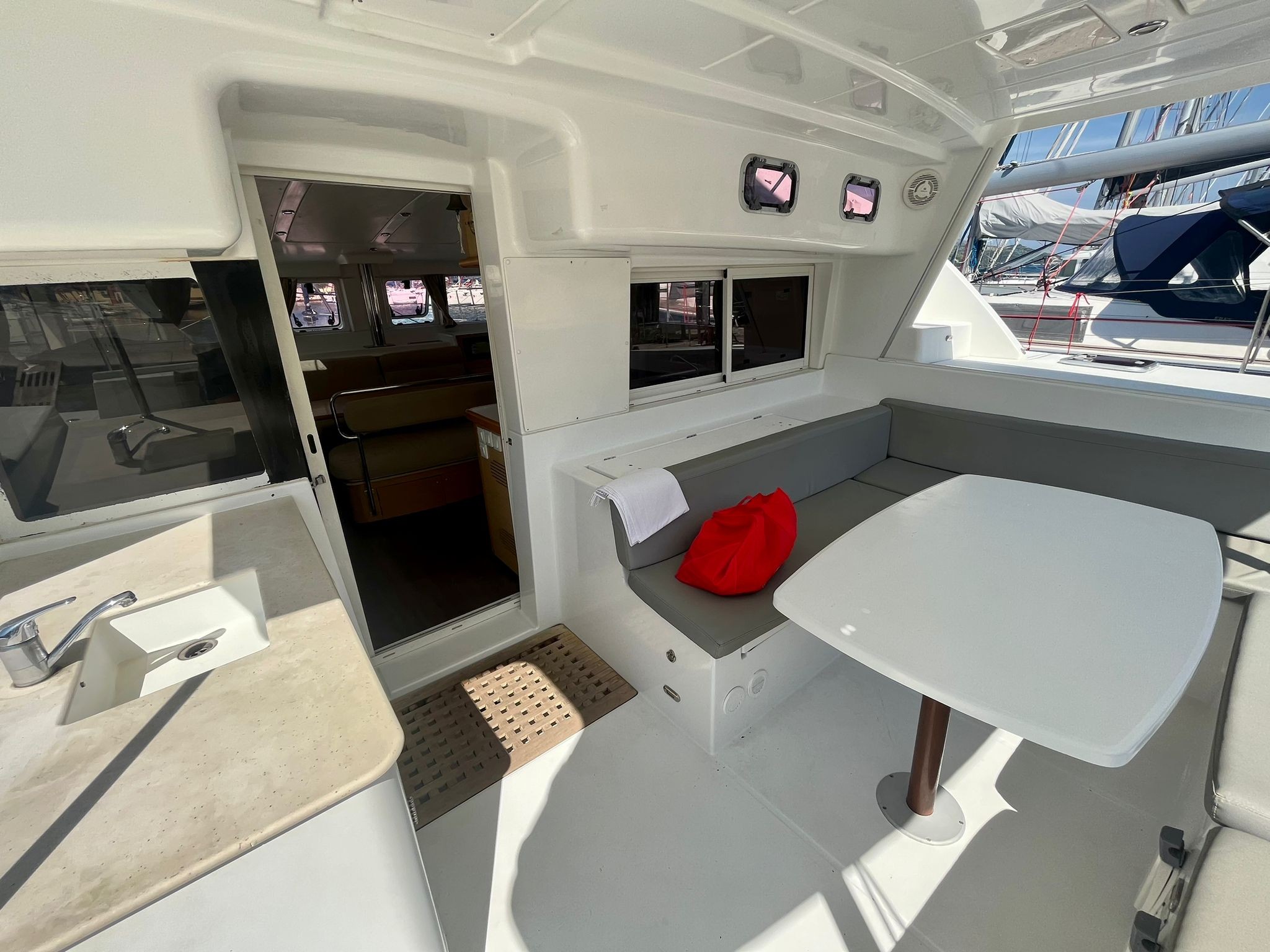 Lagoon 440, Celia | Yacht Charter Croatia