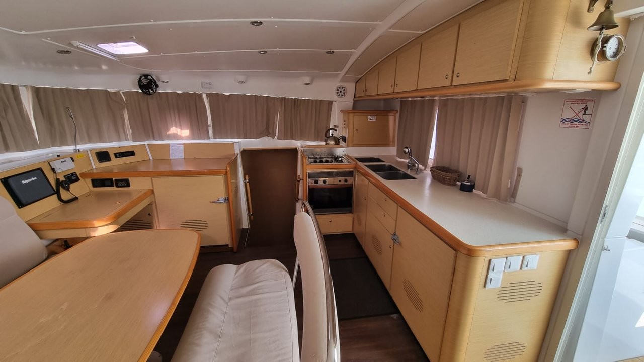 Lagoon 440, Celia | Yacht Charter Croatia