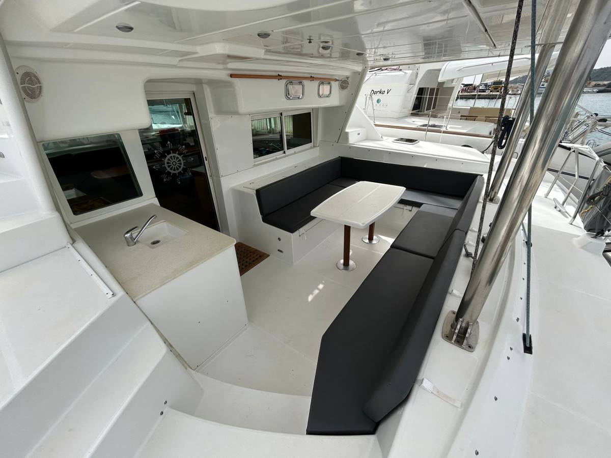Lagoon 440, Manatee | Yacht Charter Croatia