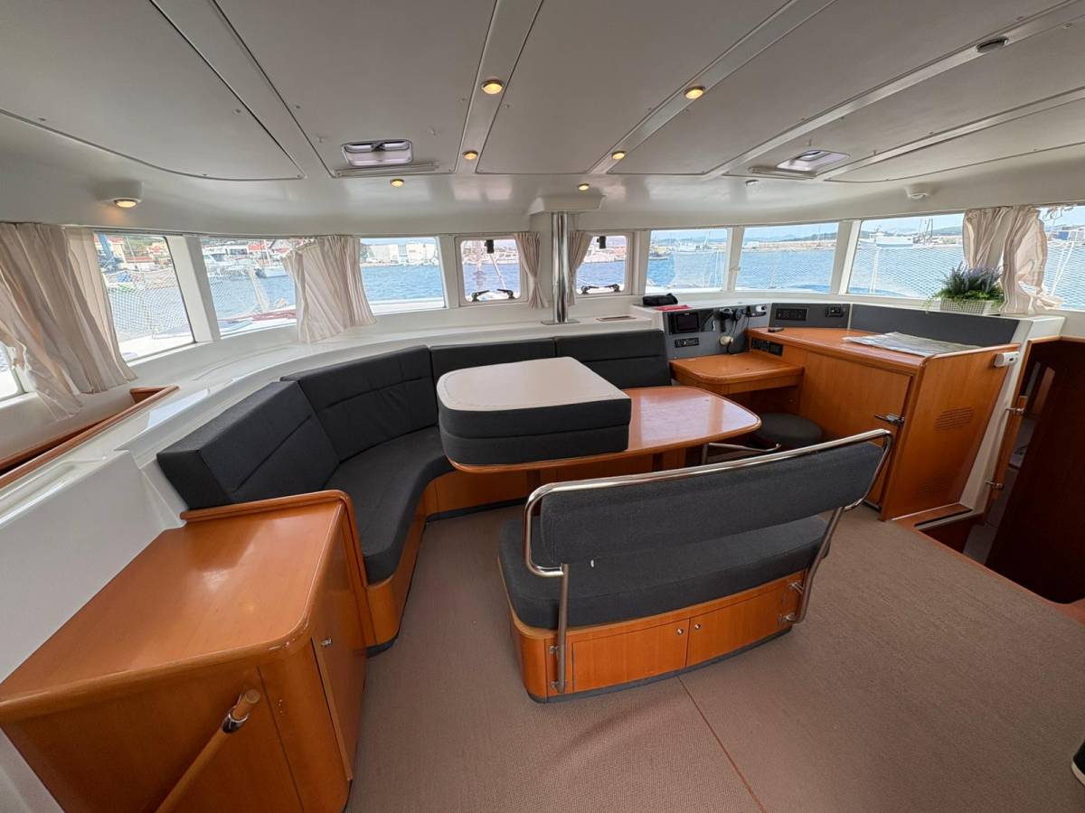 Lagoon 440, Manatee | Yacht Charter Croatia