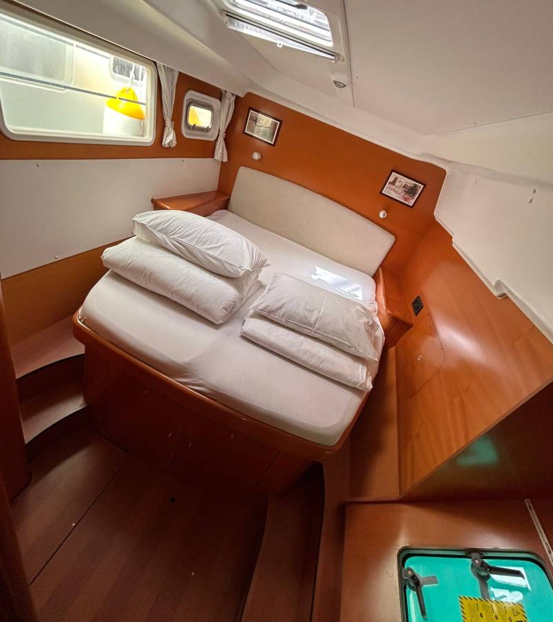 Lagoon 440, Manatee | Yacht Charter Croatia