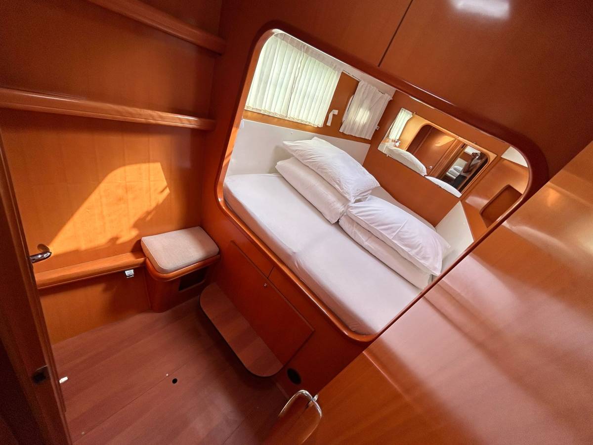 Lagoon 440, Manatee | Yacht Charter Croatia