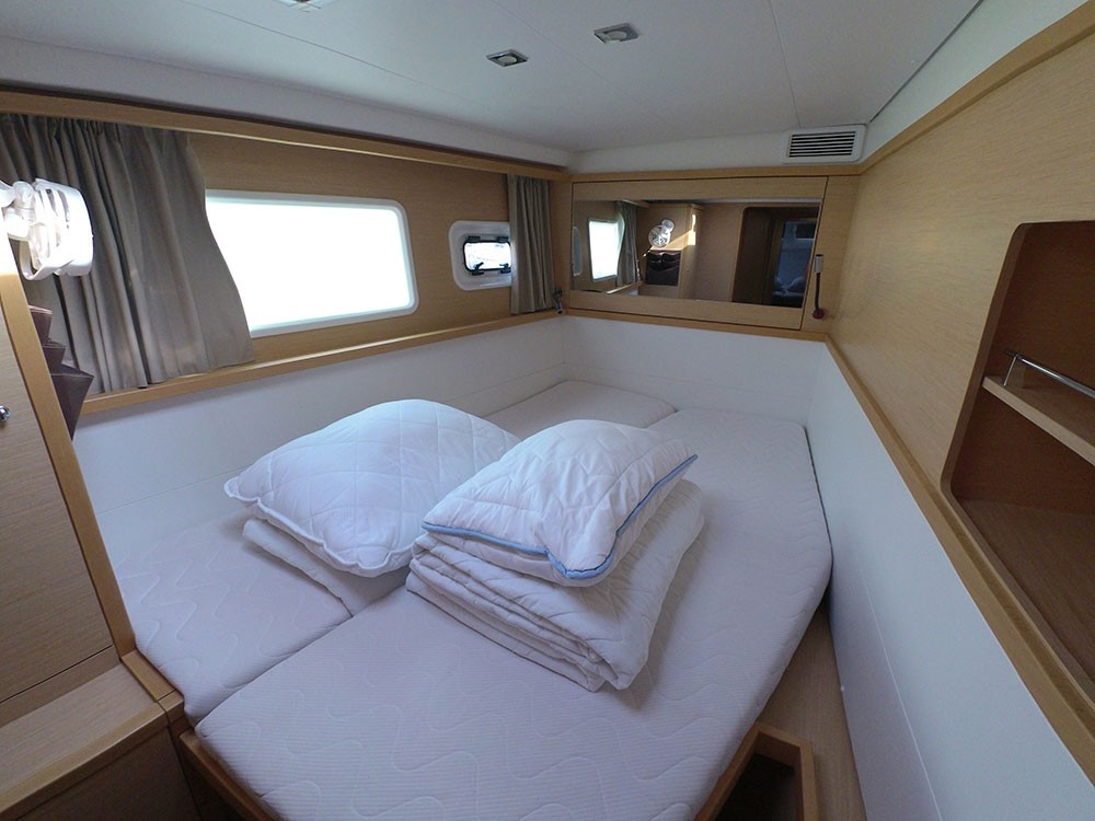 Lagoon 450 F, Belo | Yacht Charter Croatia