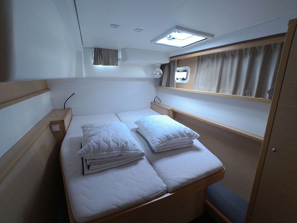 Lagoon 450 F, Belo | Yacht Charter Croatia