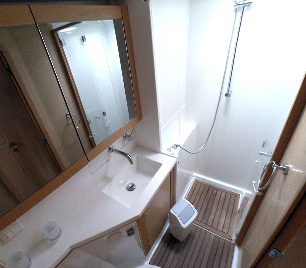 Lagoon 450 F, Belo | Yacht Charter Croatia