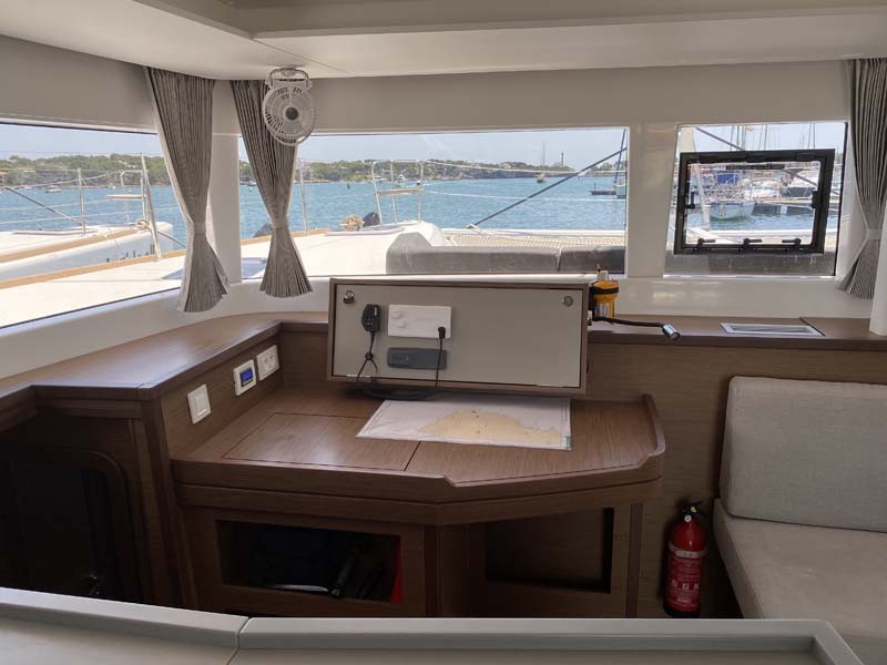 Lagoon 450 F, Dreamelli | Yacht Charter Croatia