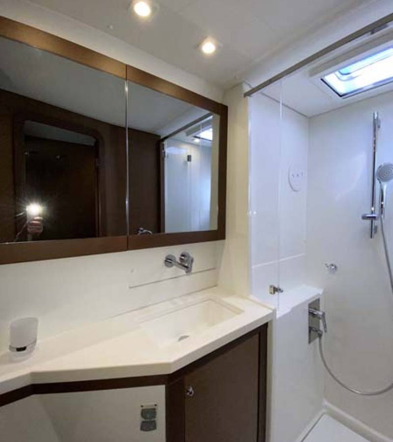 Lagoon 450 F, Dreamelli | Yacht Charter Croatia