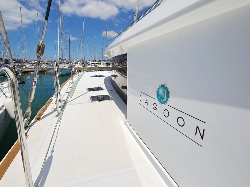 Lagoon 450 F, Mantra | Yacht Charter Croatia