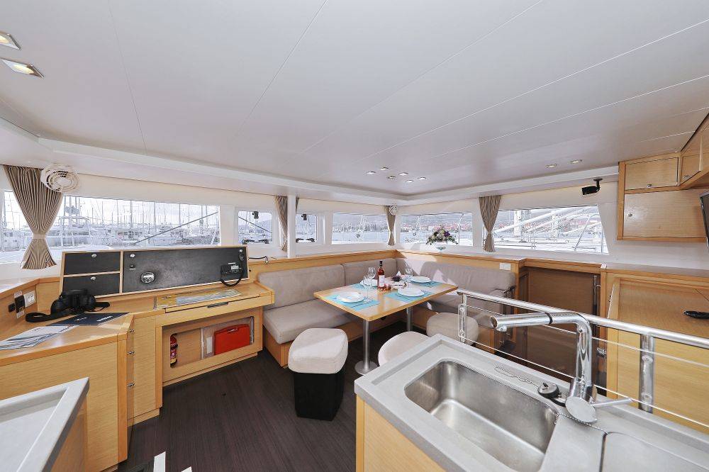 Lagoon 450 F, Lydia | Yacht Charter Croatia