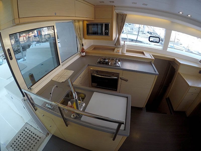 Lagoon 450 F, Saelma | Yacht Charter Croatia