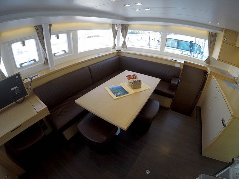 Lagoon 450 F, Saelma | Yacht Charter Croatia