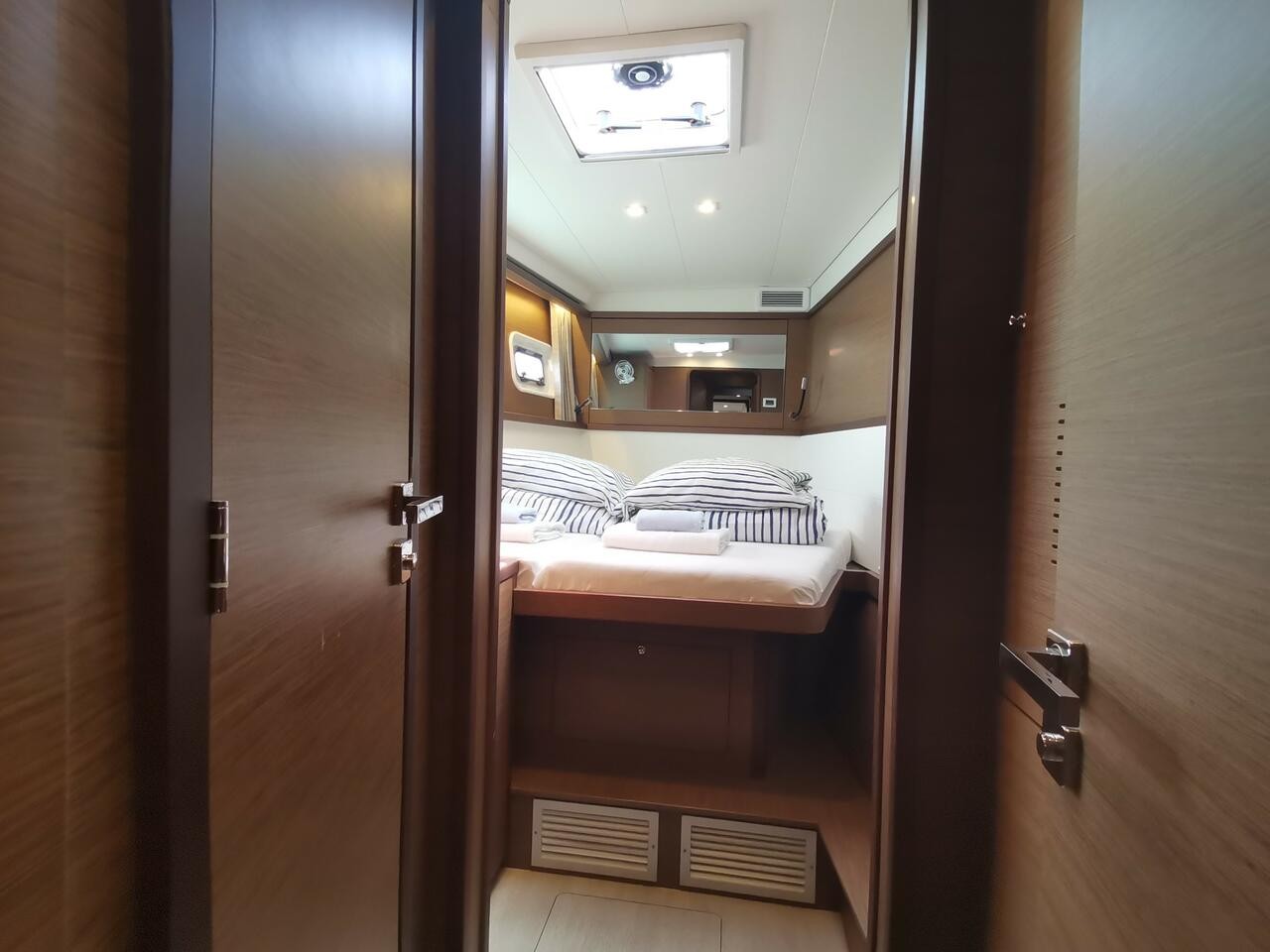 Lagoon 450 F, Double elli | Yacht Charter Croatia
